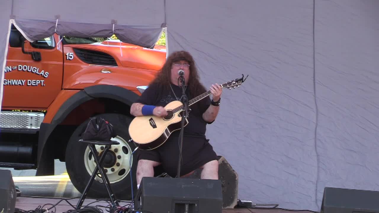 Thumbnail image for Oktoberfest 2025: Drew Carey